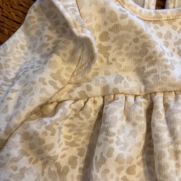 COTTON SETS OF RUFFLE TOPS AND BLOOMERS - SIZE 3-6M - Picture 4 of 5